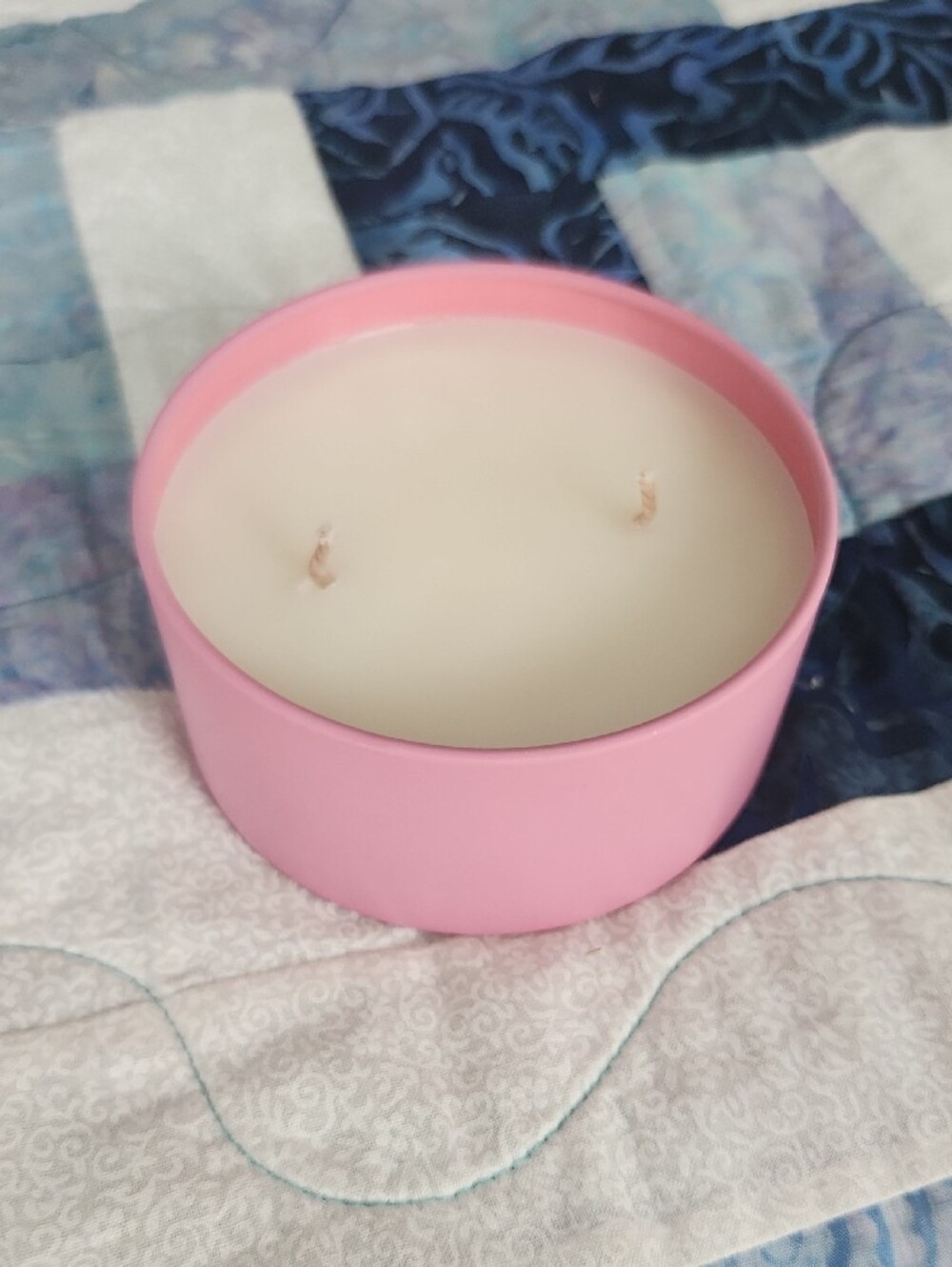 NWOT - Candle Pour Candle